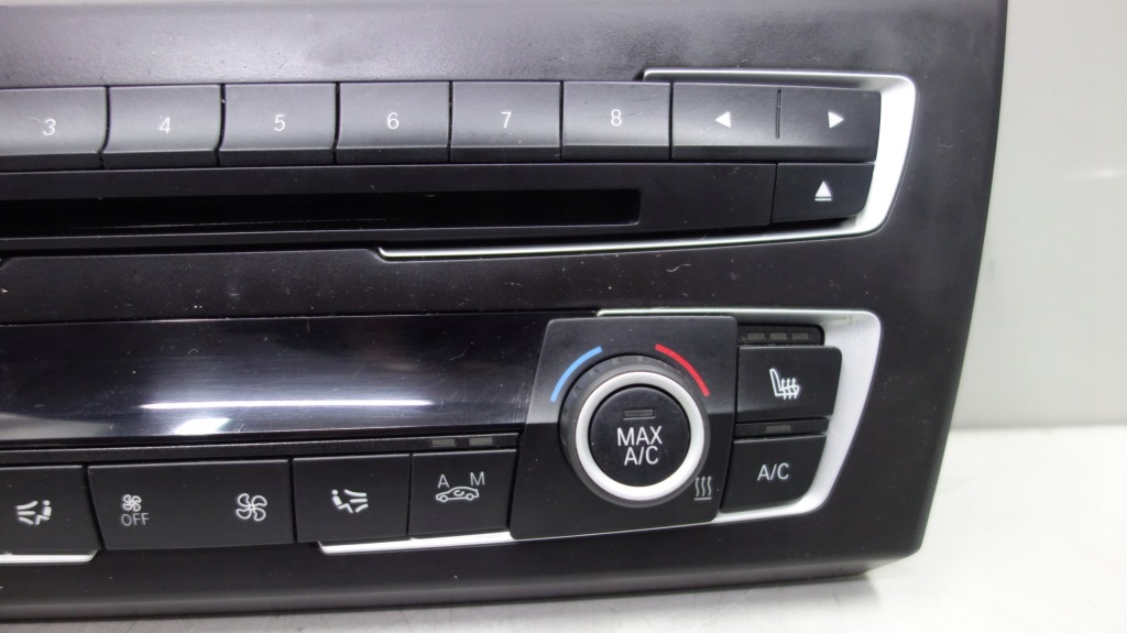 фото №3, Bmw 1 f20 панель управление кондиционера радио