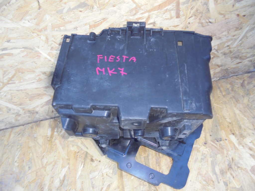 фото №3, Корпус аккумулятор ford fiesta mk7