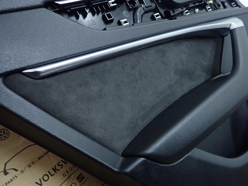 фото №5, Audi a7 4k обивка дверь задняя левая led