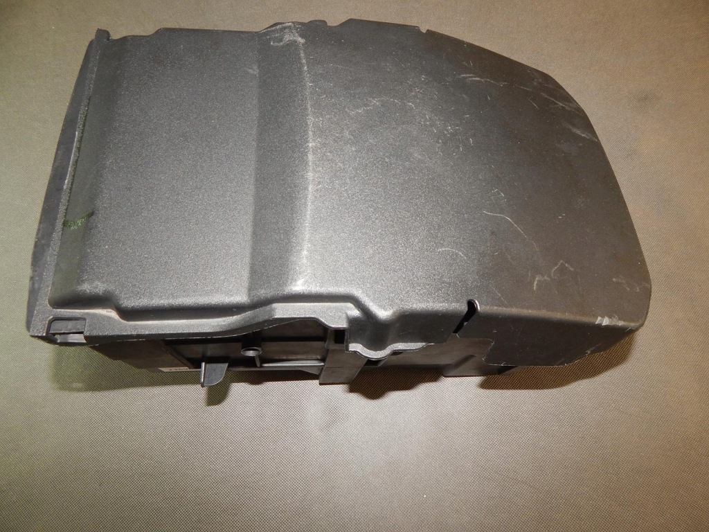 Купити Ford focus 2 рестайлінг  корпус акумулятор 4m5110723bc