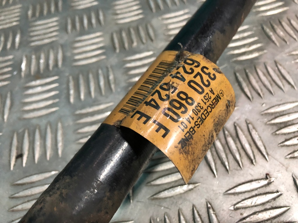 фото №6, Mercedes w251 r500 правая приводной вал 5,0 v8 a2513301401