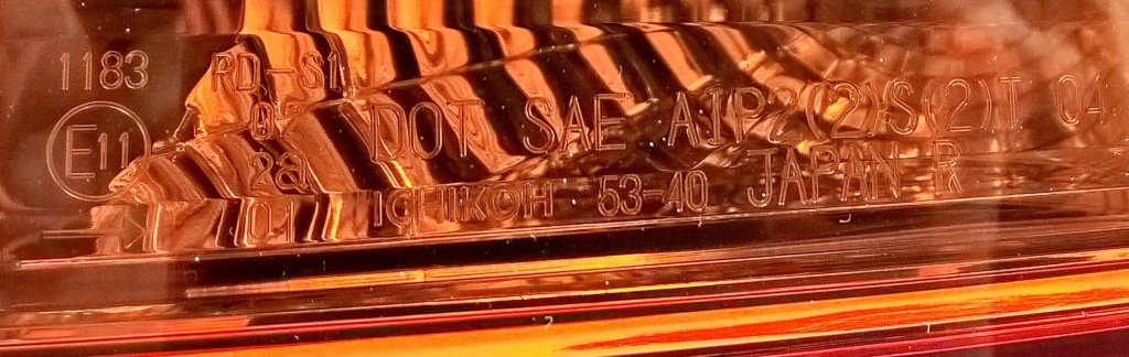 Купить Lexus is 2005-2010 фара led правый  оригинал euro идеальное состояние!