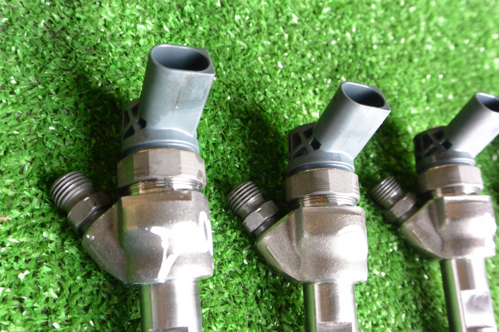 фото №3, Форсунки 8514146 2.0d mini countryman r60 kpl