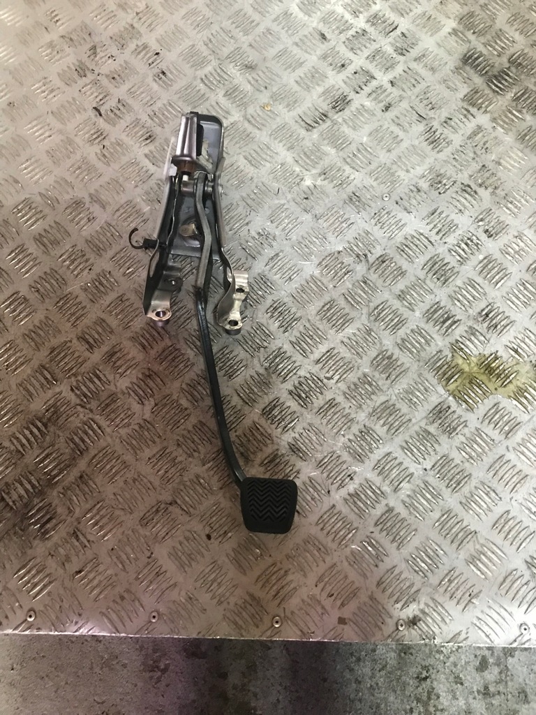 фото №1, Педаль тормоза toyota avensis t29 15-18