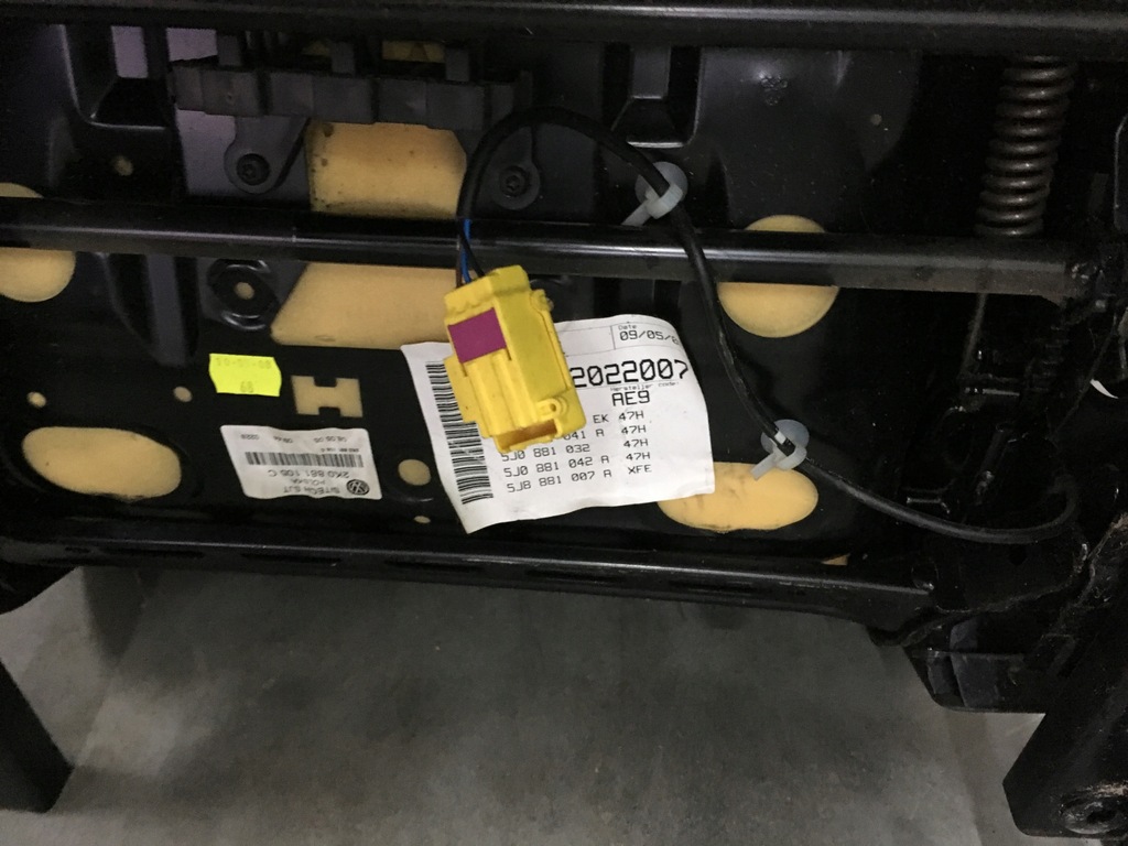 фото №4, Сиденье передний правый пассажир skoda praktik roomster