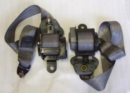 фото №1, Kia carens 2005r pas безопасности задняя