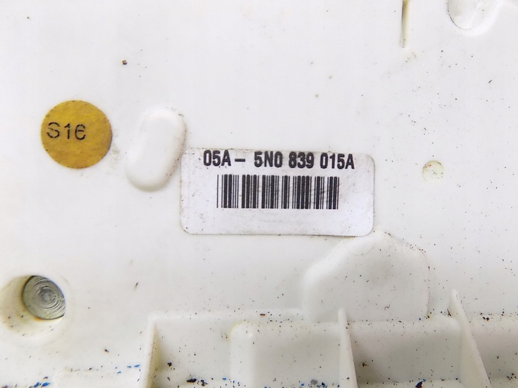 фото №6, Замок двері лівий задня 6-pin - vw passat cc 08-11 eu