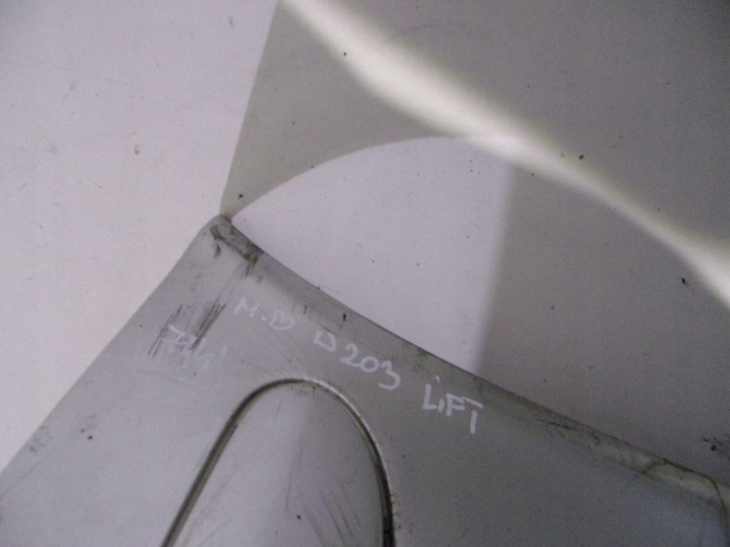 Mercedes c klasa w203 рестайлинг  бампер передний 744 с Разборки