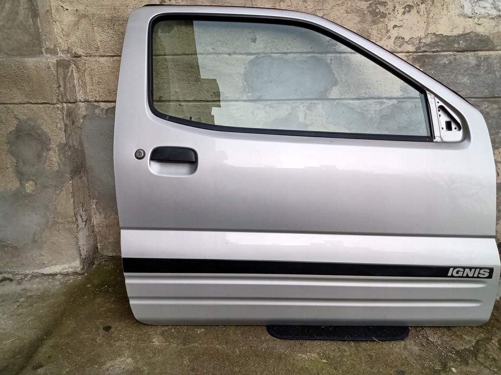 фото №1, Suzuki ignis i дверь правое передние 3d