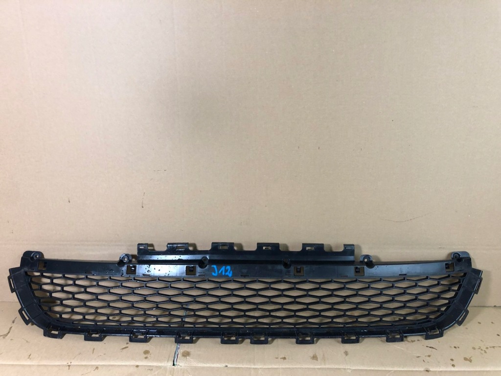 фото №1, Решітка бампера середня land rover discovery v 5