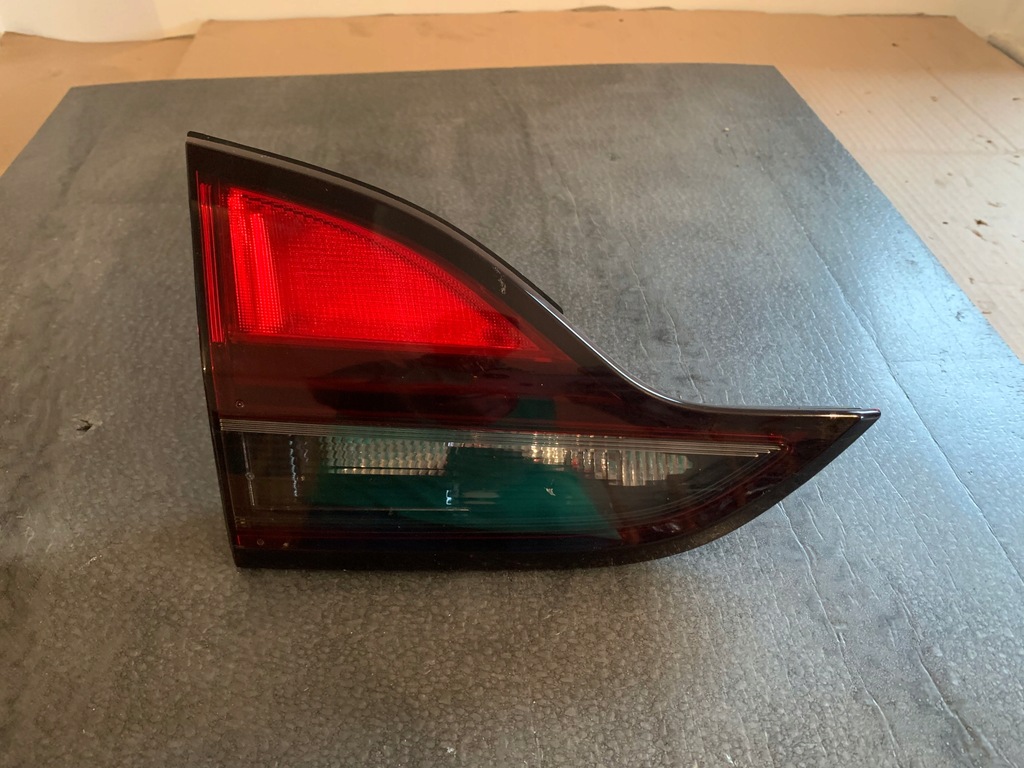 фото №1, Opel zafira c задня ліва лампа w кришка