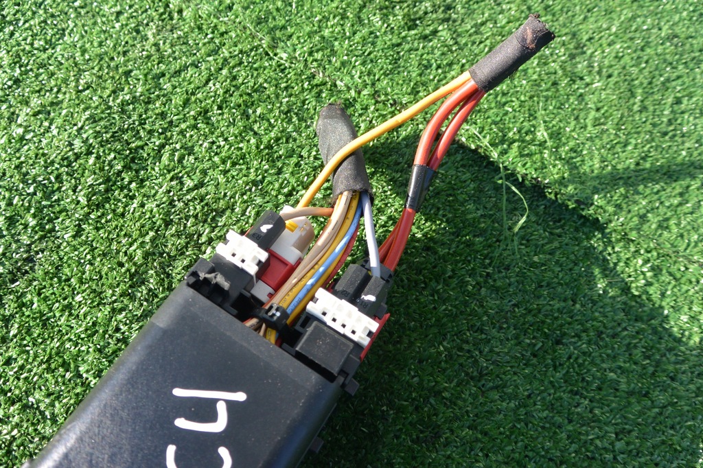 фото №6, Коробка запобіжників peugeo 508 citroen c4 ii b7