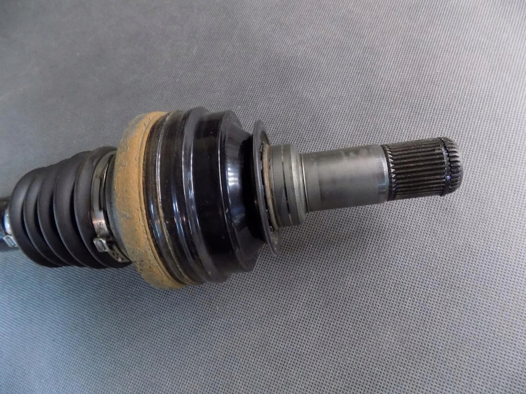 фото №3, Vw touareg 7p приводной вал левая задняя 7p0501201g