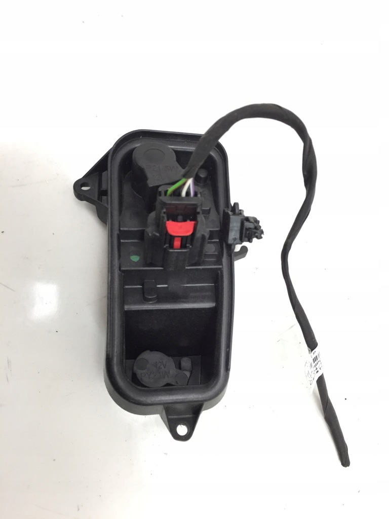 фото №3, Crossland x вкладыш лампы правый задняя