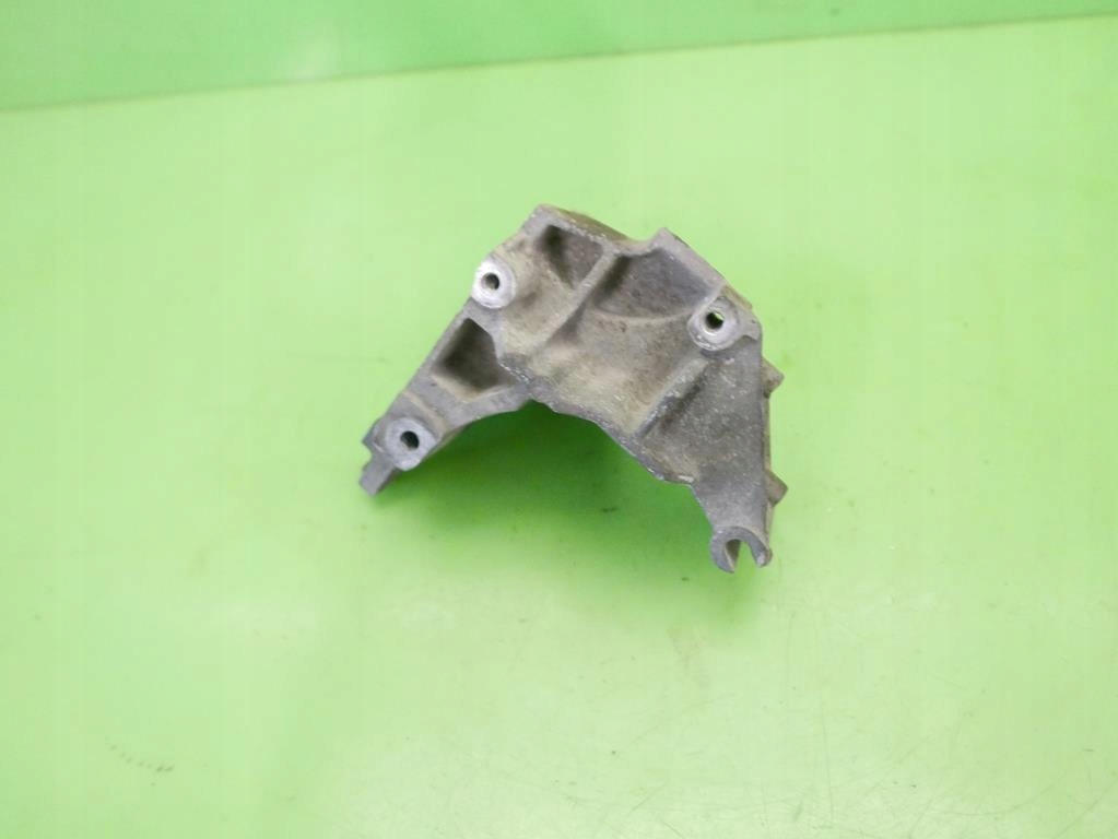 Кронштейн генератора ford focus mk1 fl 1.8 16v 115km Киев