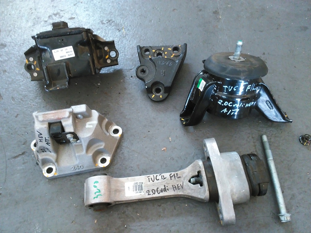 фото №1, Hyundai tucson ii lift 2018- hev подушка двигуна