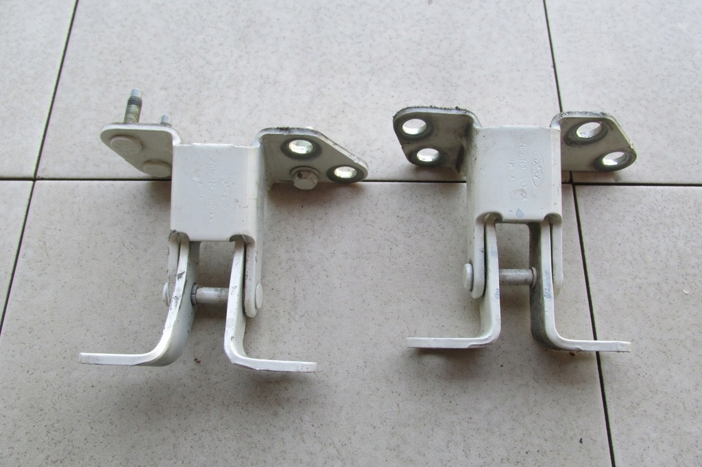 фото №1, Петля крышки задняя белый ecosport 2014 rok