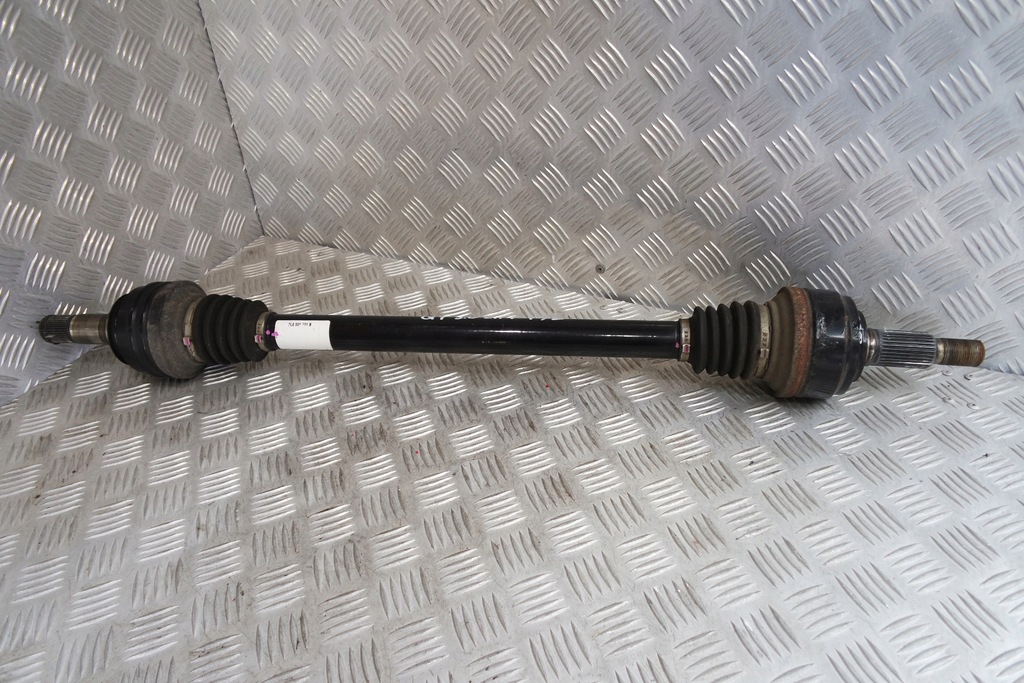 фото №1, Привідний вал задня audi q7 lift 3.0tdi 7l8501201b