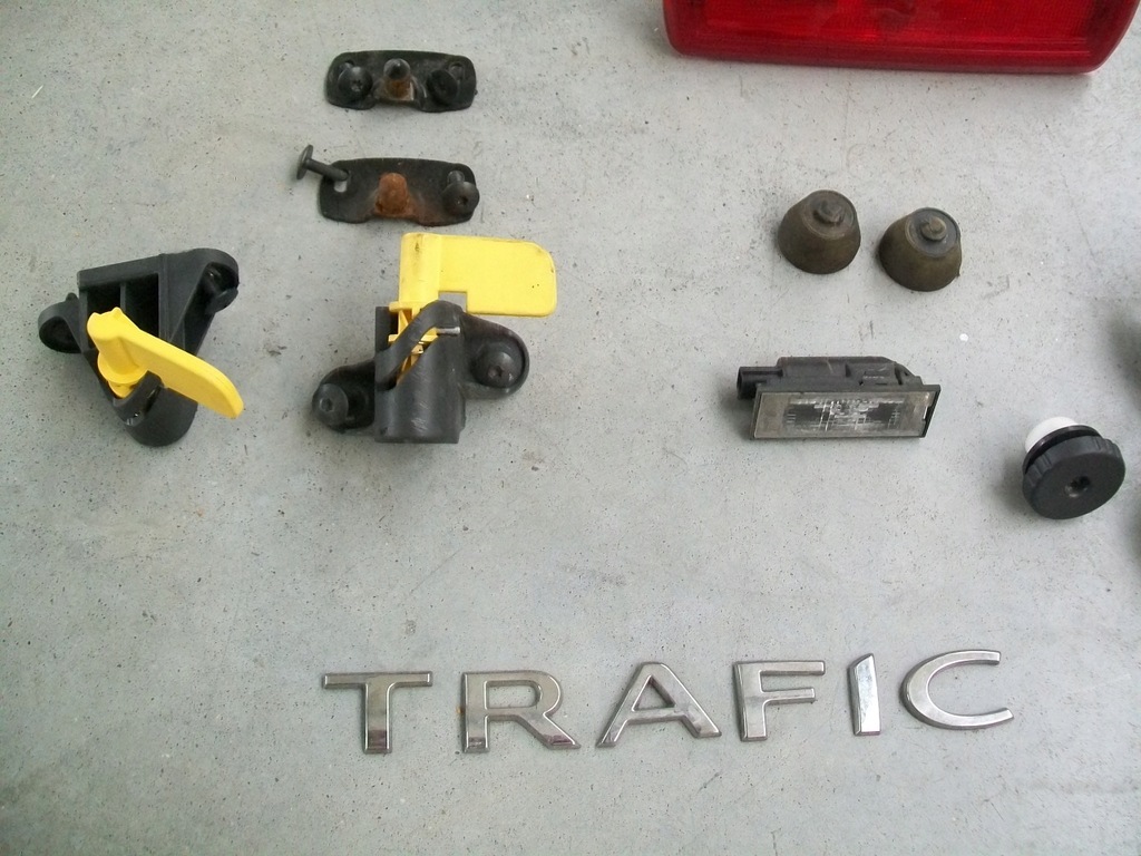 фото №6, Частини двері задня задніх лівих vivaro trafic 3