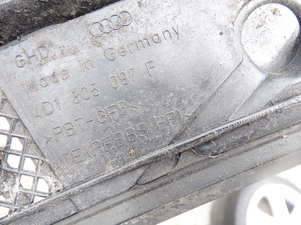 фото №8, Audi a8 d2 99-02 жабо 4d1805097f oryg