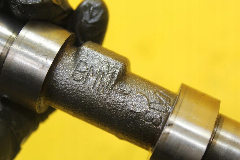 фото №9, Вал распределительного вала левый всасывающий bmw e-60 4.4 b 7514632a