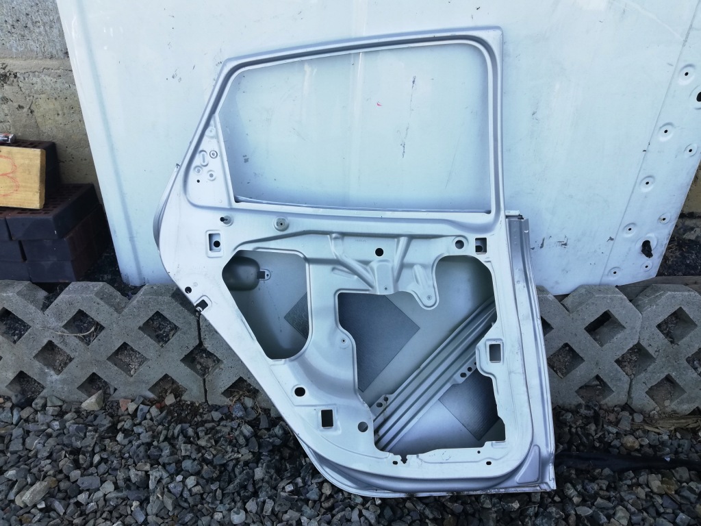 фото №3, Дверь задняя seat ibiza 6j4