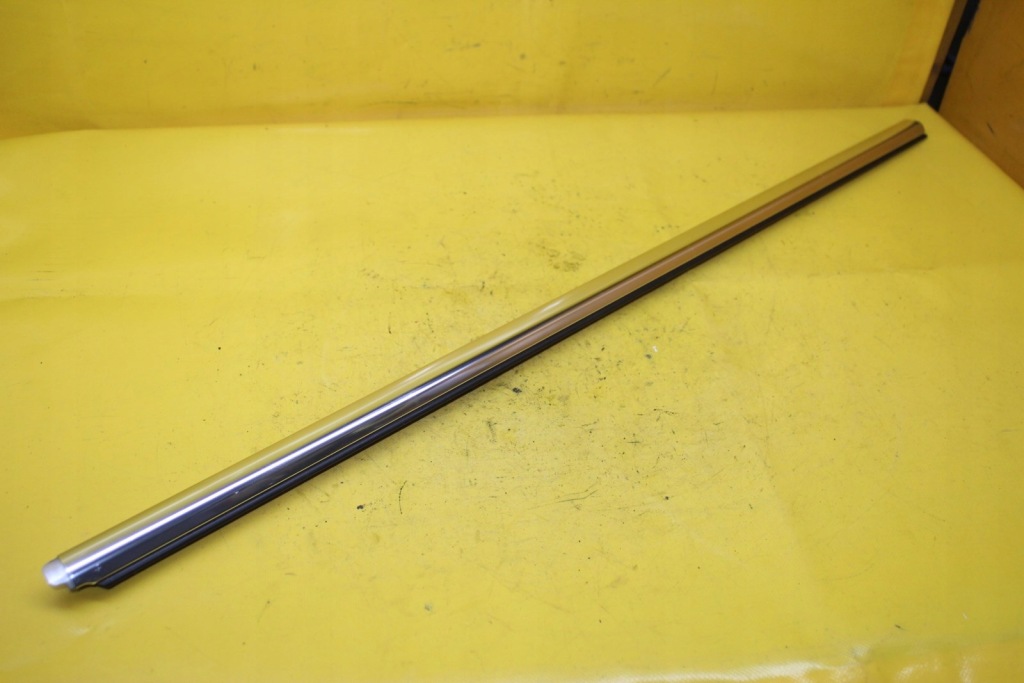 фото №1, Молдинг правый перед передний maserati ghibli