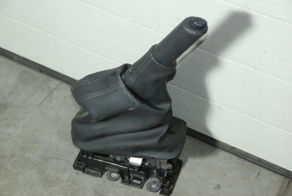 фото №1, Renault trafic iii 2014- важіль ручного важіль