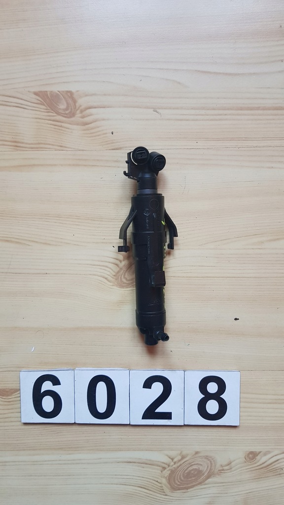 фото №1, Омыватель skoda superb ii 3u0955965 18' левый