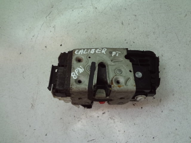 Купити Dodge caliber 06-12r замок двері правий задня