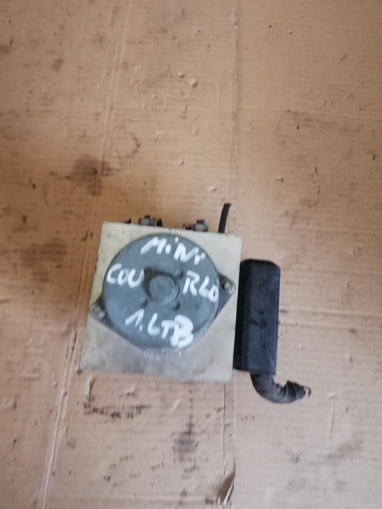 Купити Mini countryman r60 насос блок керування abs 9811719