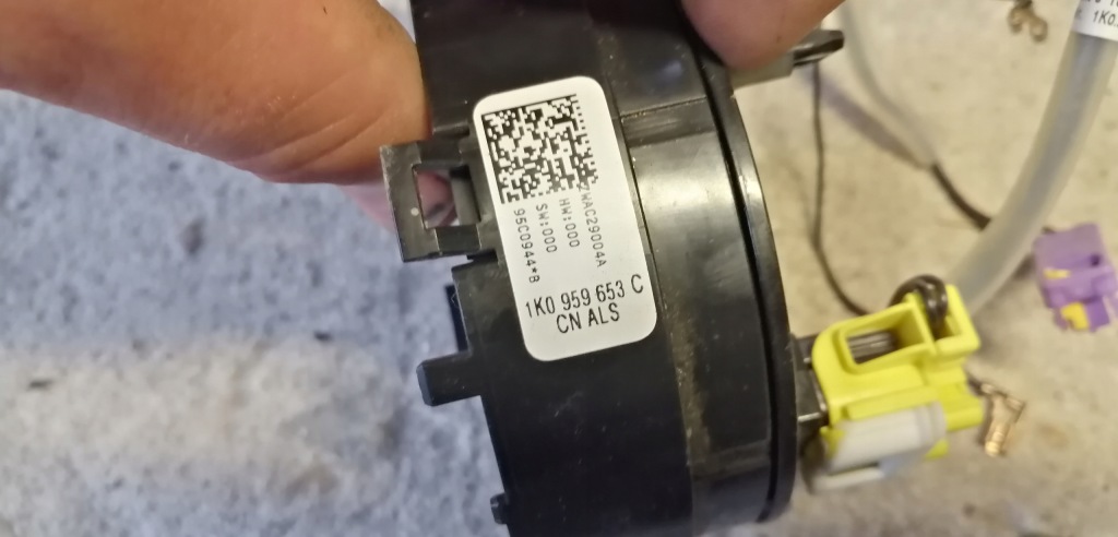 фото №3, Vw golf v plus стрічка