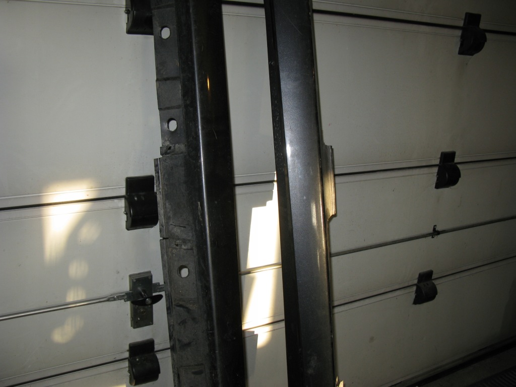 фото №5, Toyota t27 avensis 09-15 молдинг поріг ліва