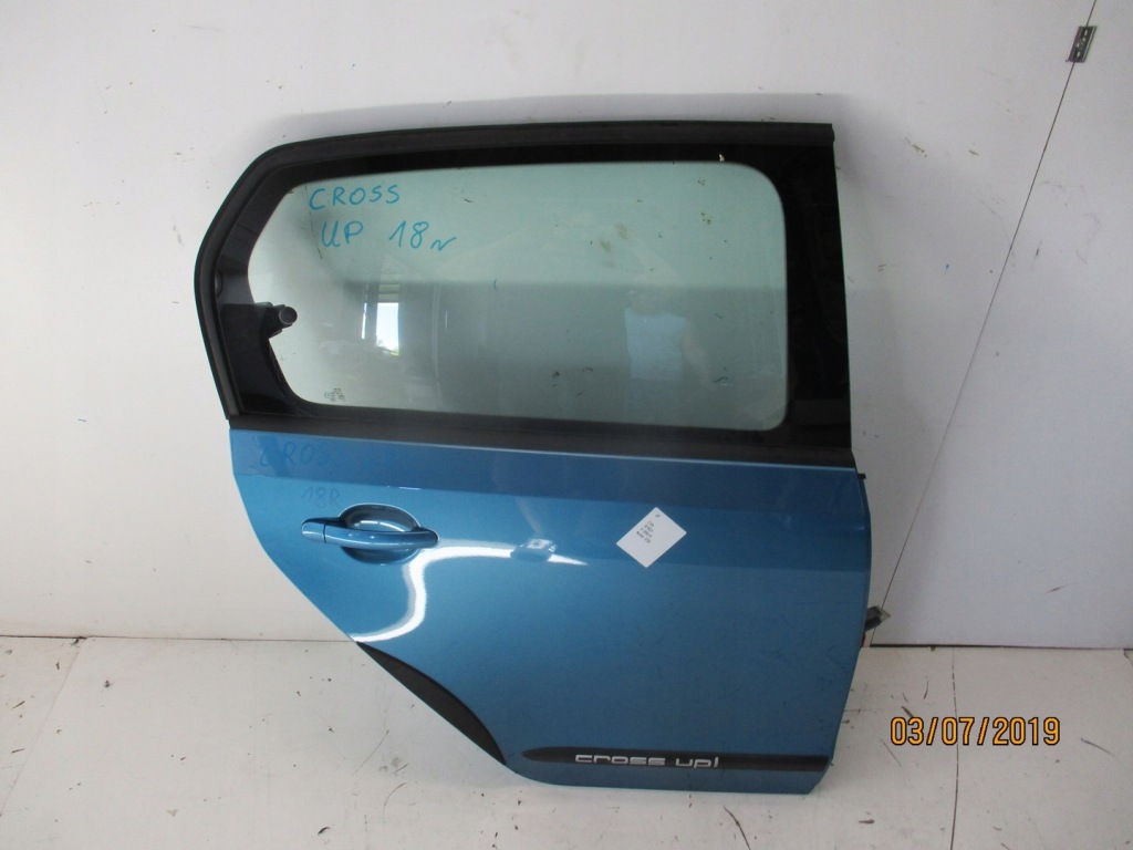 фото №1, Дверь правое задние vw up 1s0 cross 18r