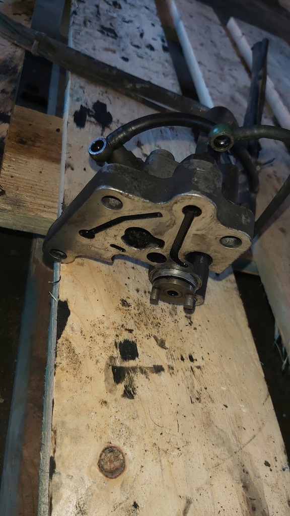 фото №4, Насос топлива volvo fh 12