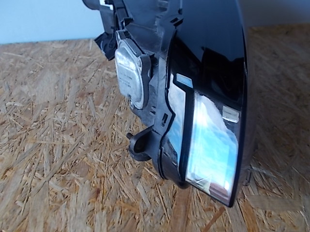 фото №5, Лампа ліва full led sportsvan lift 517941081a