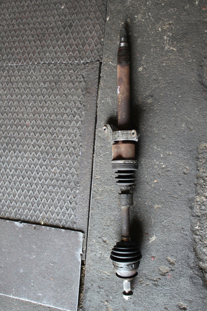 фото №1, 34 mini cooper s r56 1.6b привідний вал права