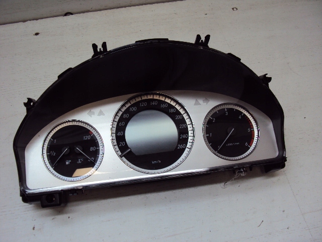 фото №1, Счетчик mercedes c-klasa w204 a2049003902