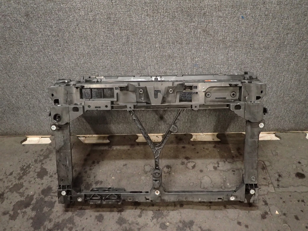 фото №1, Pas передний усилитель mazda v 5 10- c51353110