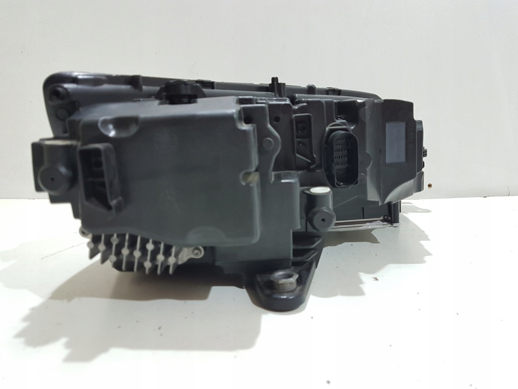 Фара левая перед led octavia 3 рестайлинг  5e1941015d в Украине