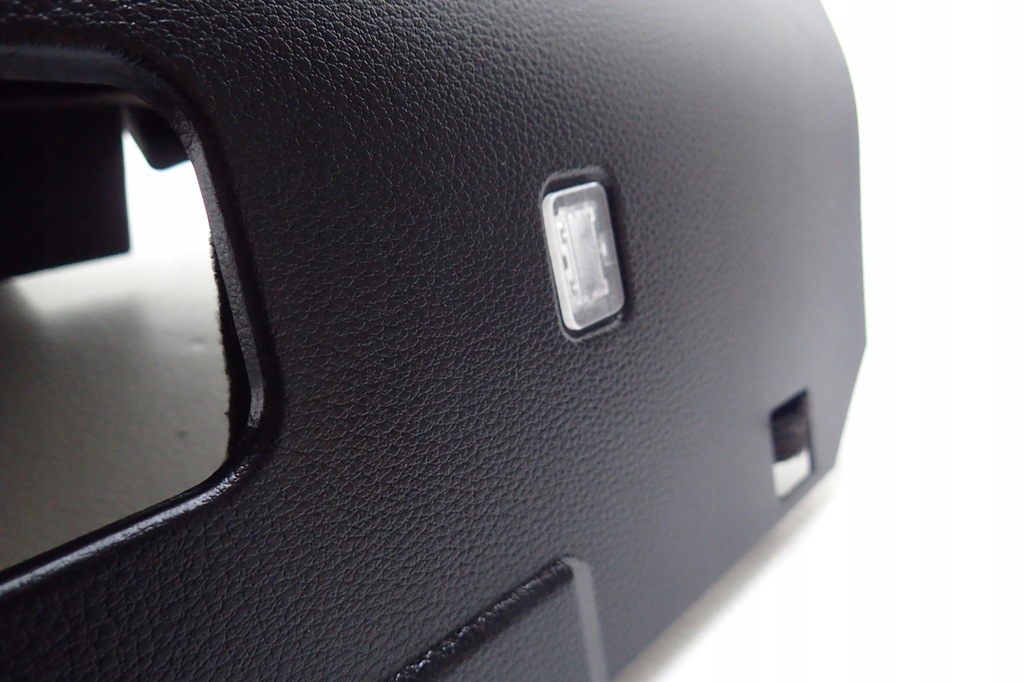 фото №6, Audi a3 8v sedan 10rok бардачок пасажира