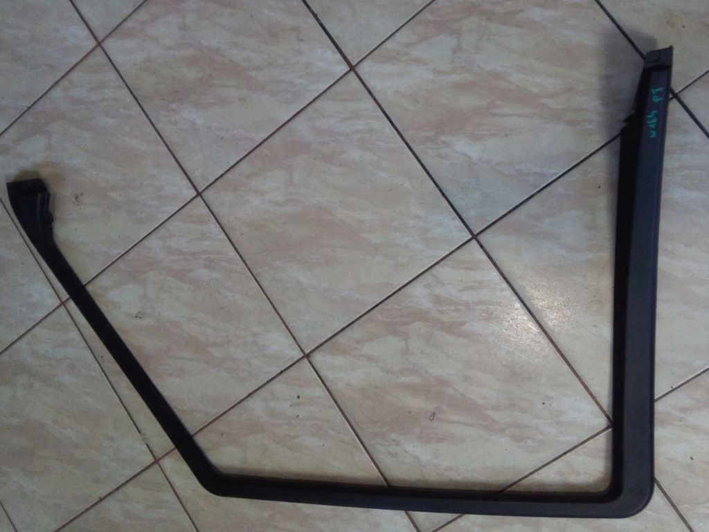 фото №1, Захист рамка двері правий задня mercedes ml w164