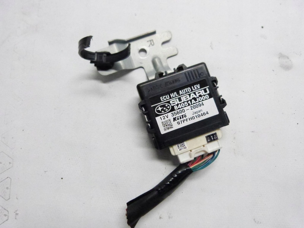 фото №1, Subaru legacy v блок управления модуль света