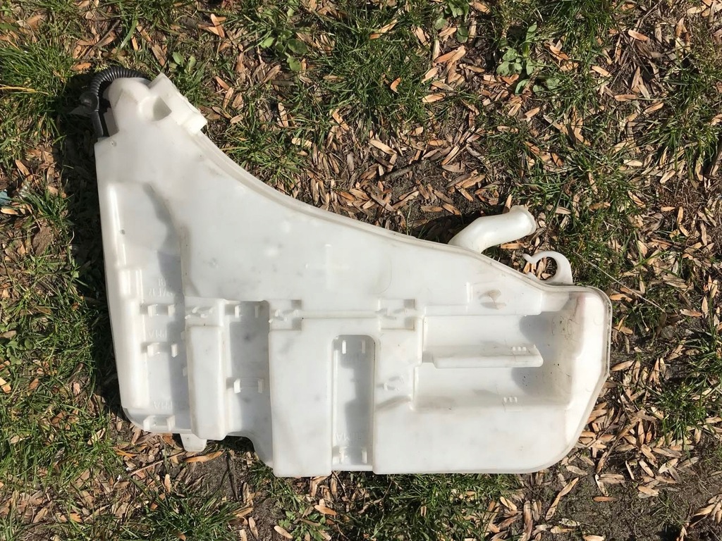 фото №1, Bmw 5 f10 f11 бачок омивача 7269663