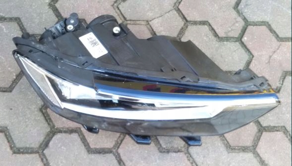 фото №2, Vw t-roc лампа правая перед 2ga941006b