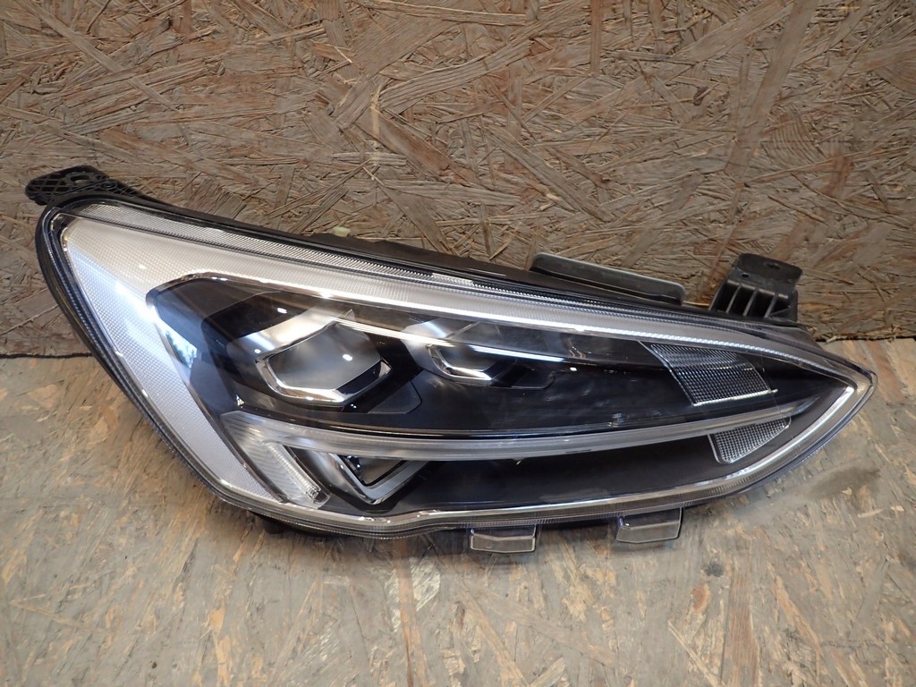 фото №1, Лампа права правий full led ford focus mk4 iv 18-