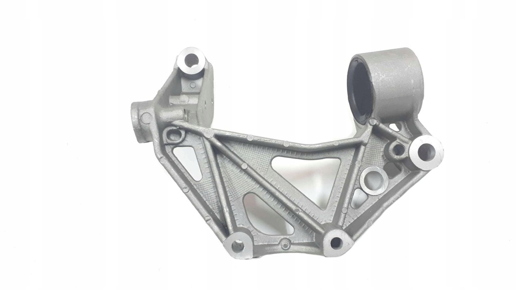 фото №13, Кронштейн рычага левый skoda fabia 00- 6q0199293d vika