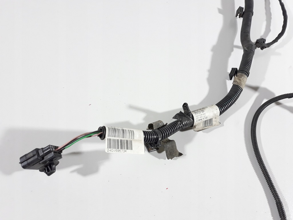 фото №9, Renault kadjar 1.2tce 16r- жгут электропроводка задняя pdc 240159573r