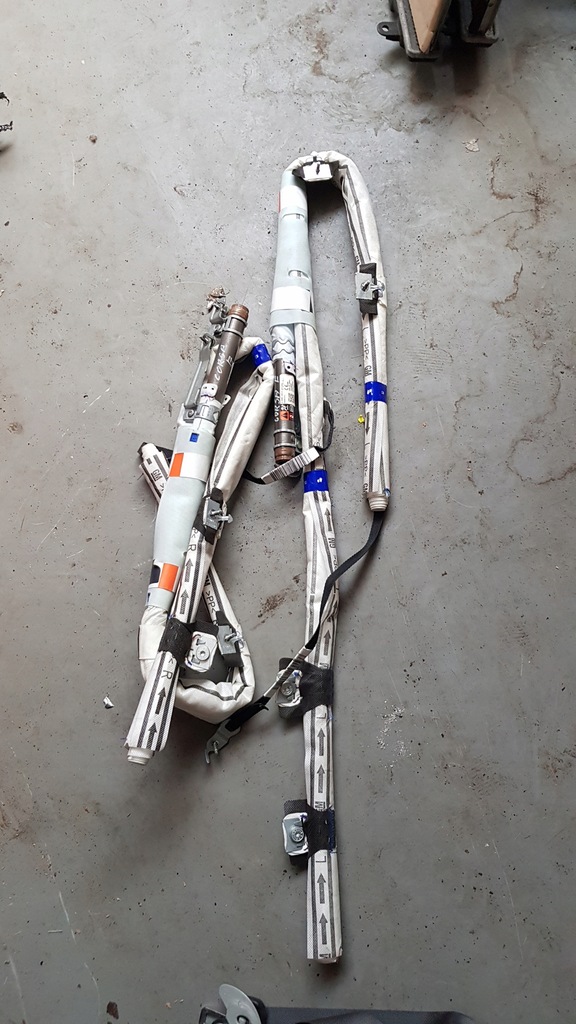 фото №1, Шторка безопасности opel corsa e 5d l,,r