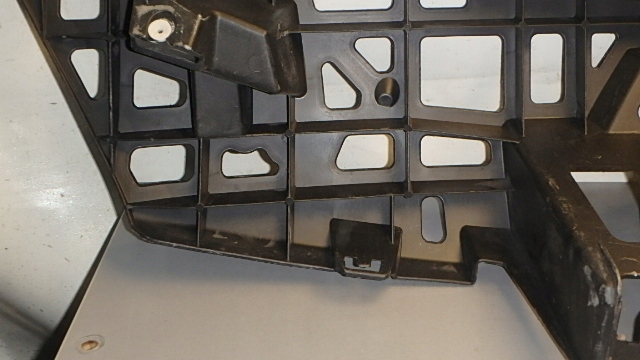 фото №11, Renault clio iv підсилювач бампера